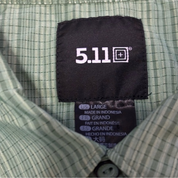 5.11 Tactical Ellis Sz Large Steam Green Gray Stripe Pockets Snaps Short Sleeve - Picture 4 of 7
